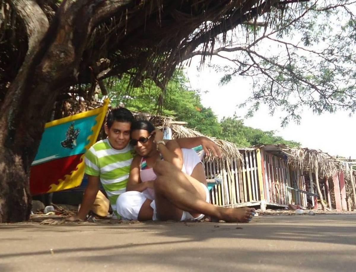 El vigilante se dio a la fuga y hasta ahora aún no lo han capturado.