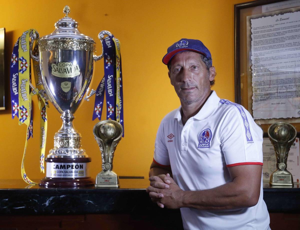 Uno de ellos será el DT si la H no gana a Costa Rica