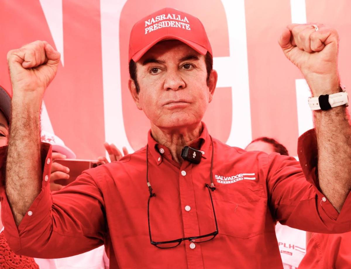 Salvador Nasralla: Si quieren comer una pata de pollo al mes, voten por Rixi