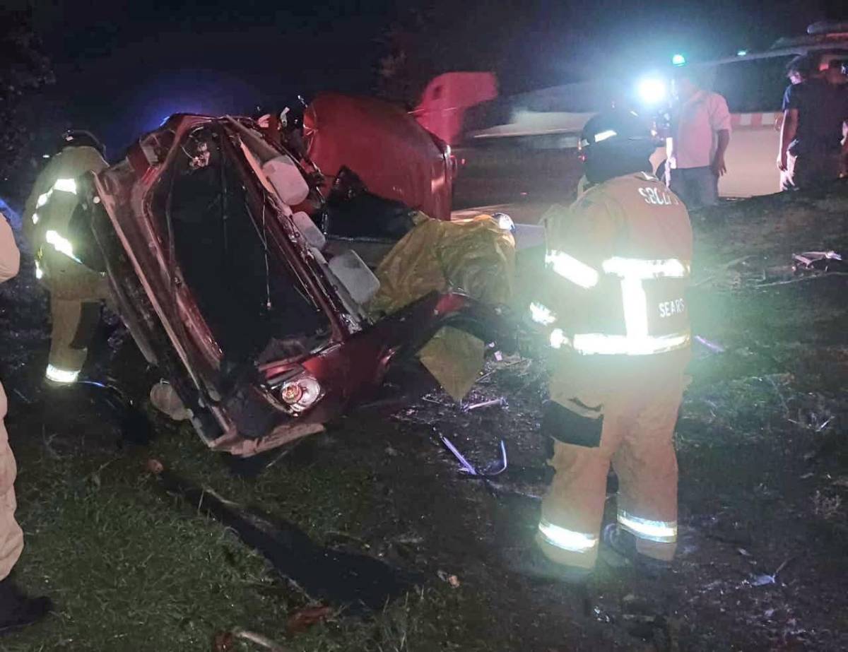 Carro se partió en dos: muere Álvaro Somarriba en la recta de Yojoa