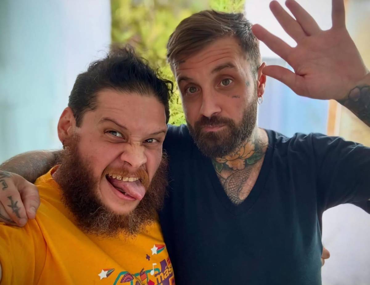 Artista español expone en Honduras su obra 'Abel Azcona. Diarios 1988-2025'