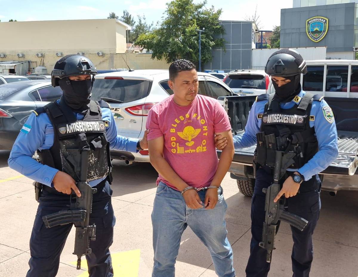 Capturan a conductor de bus acusado de abusar de una pasajera