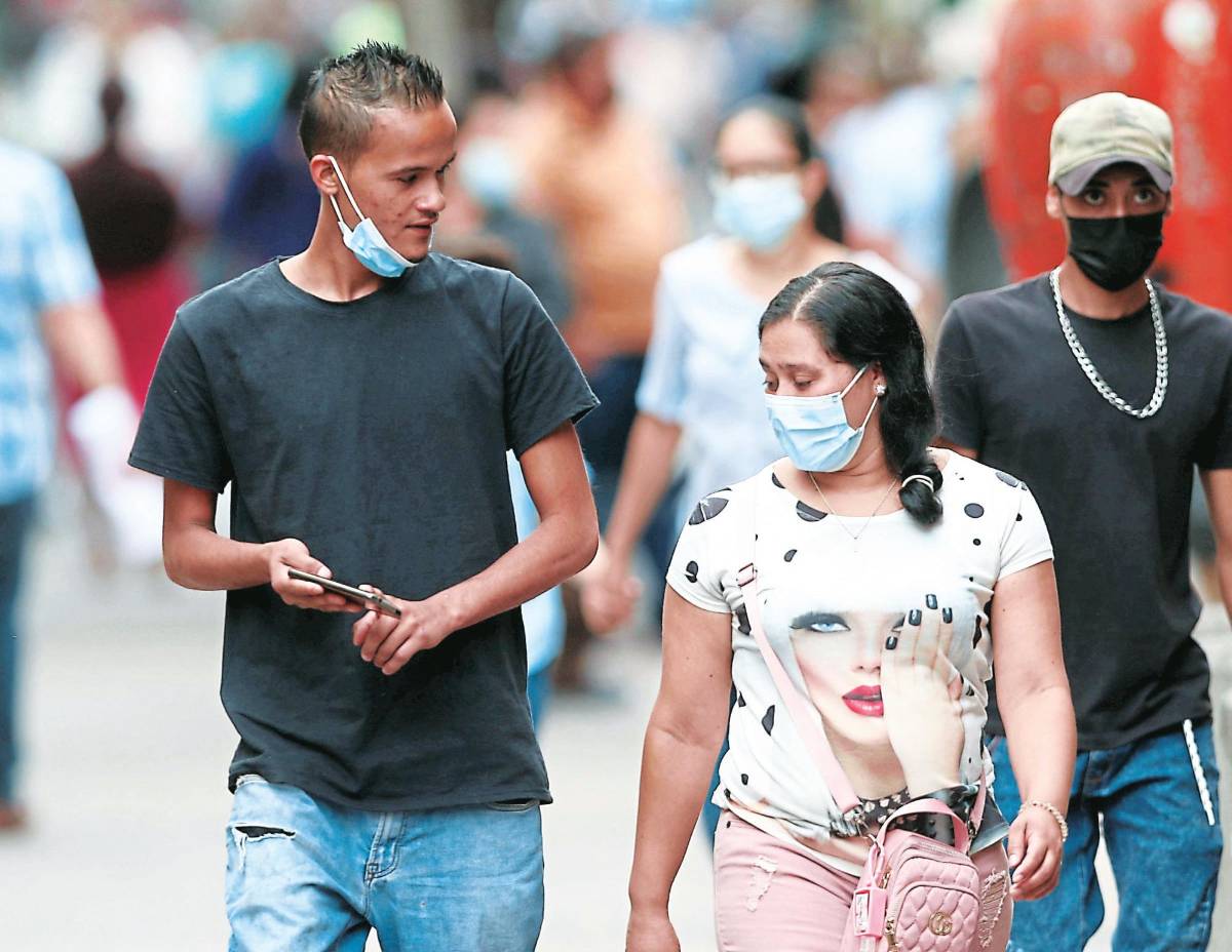 Buscan eliminar el uso de la mascarilla en Honduras