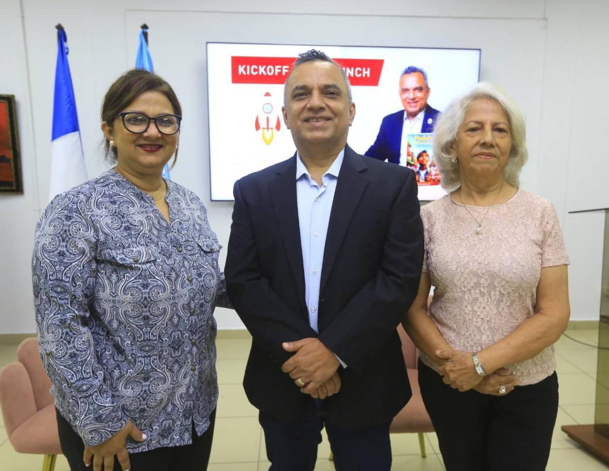 El Dr. Carlos Coca Singh lanza oficialmente su nuevo libro