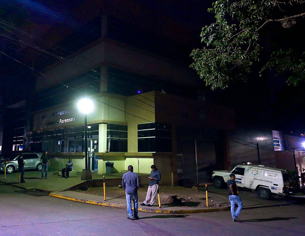 Matan a hombre en la terraza de su casa en Zambrano