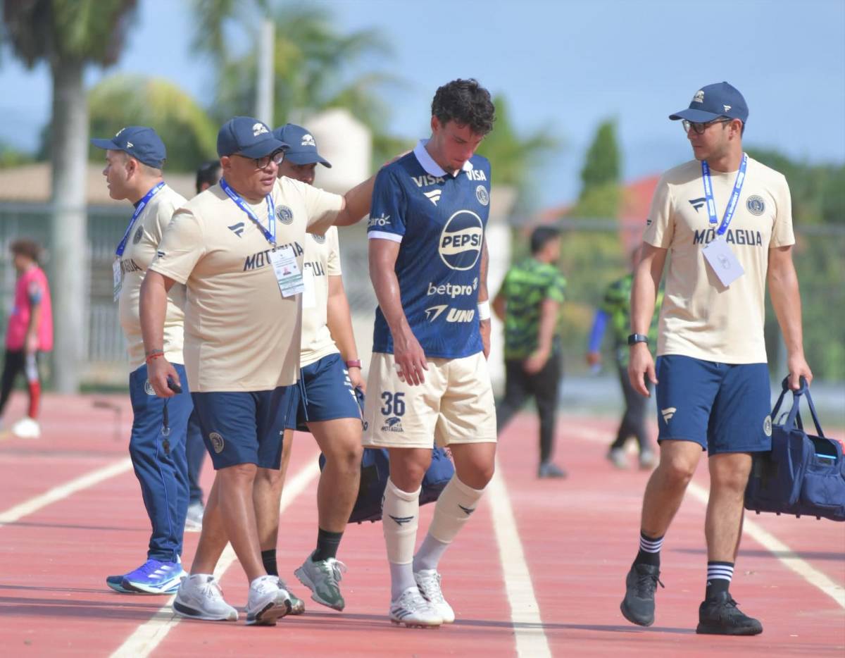 Jugadores de Motagua descalzos, exBarcelona presente y fichaje se lesionó en el debut