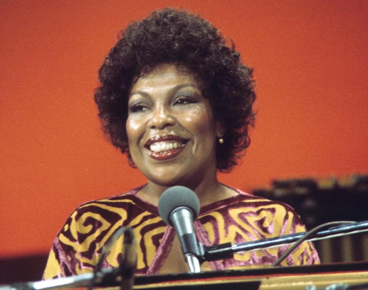 Música en silencio: los artistas que fallecieron en 2025