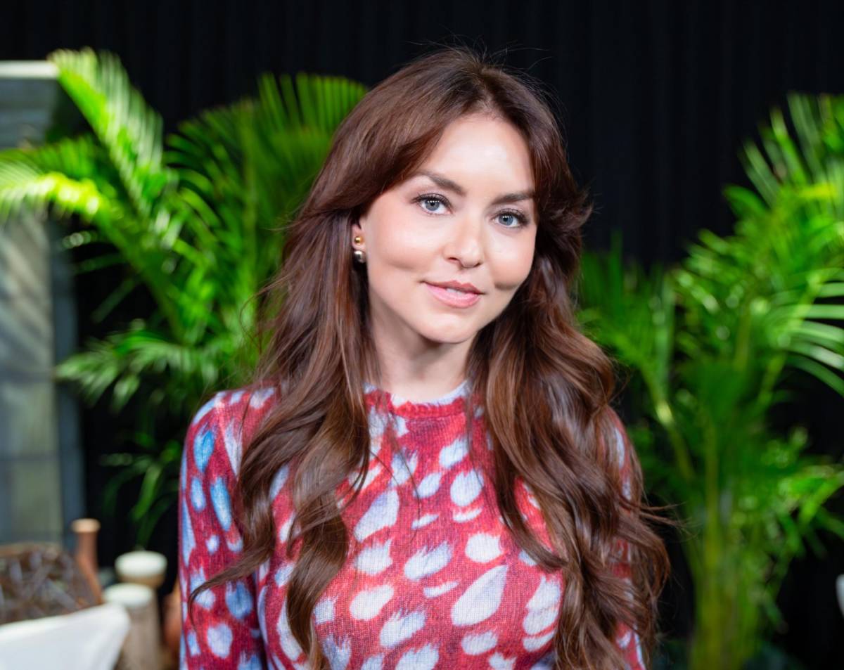 Angelique Boyer gana Récord Guinness con su nuevo personaje Doménica Montero