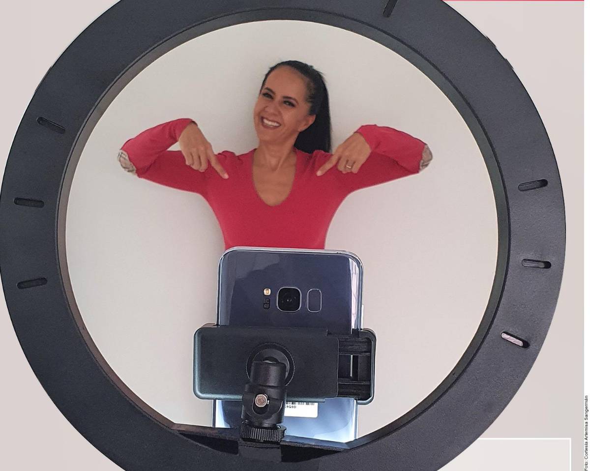 Maestra enseña español... ¡en TikTok!