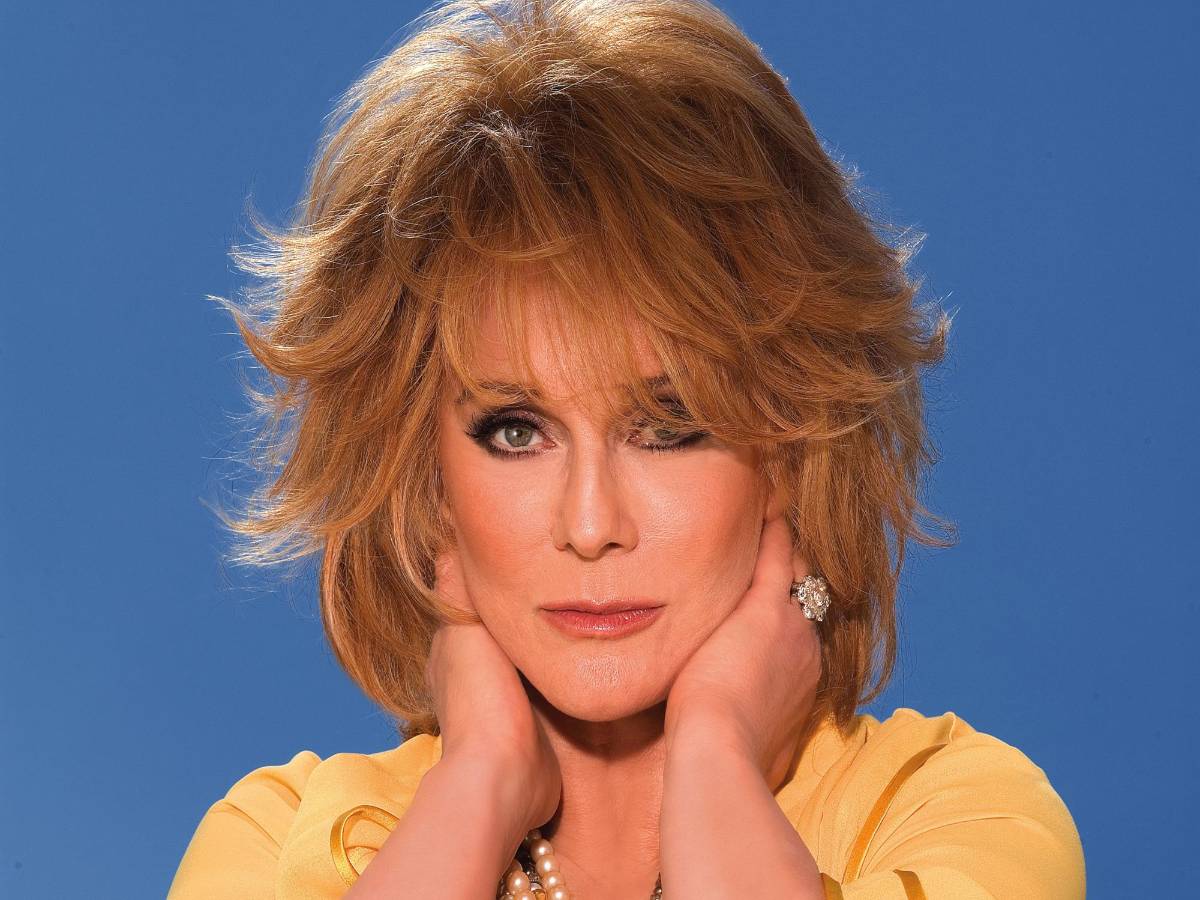 Ann-Margret “la Elvis Presley femenina” publica nuevo disco de Rock a los 81 años