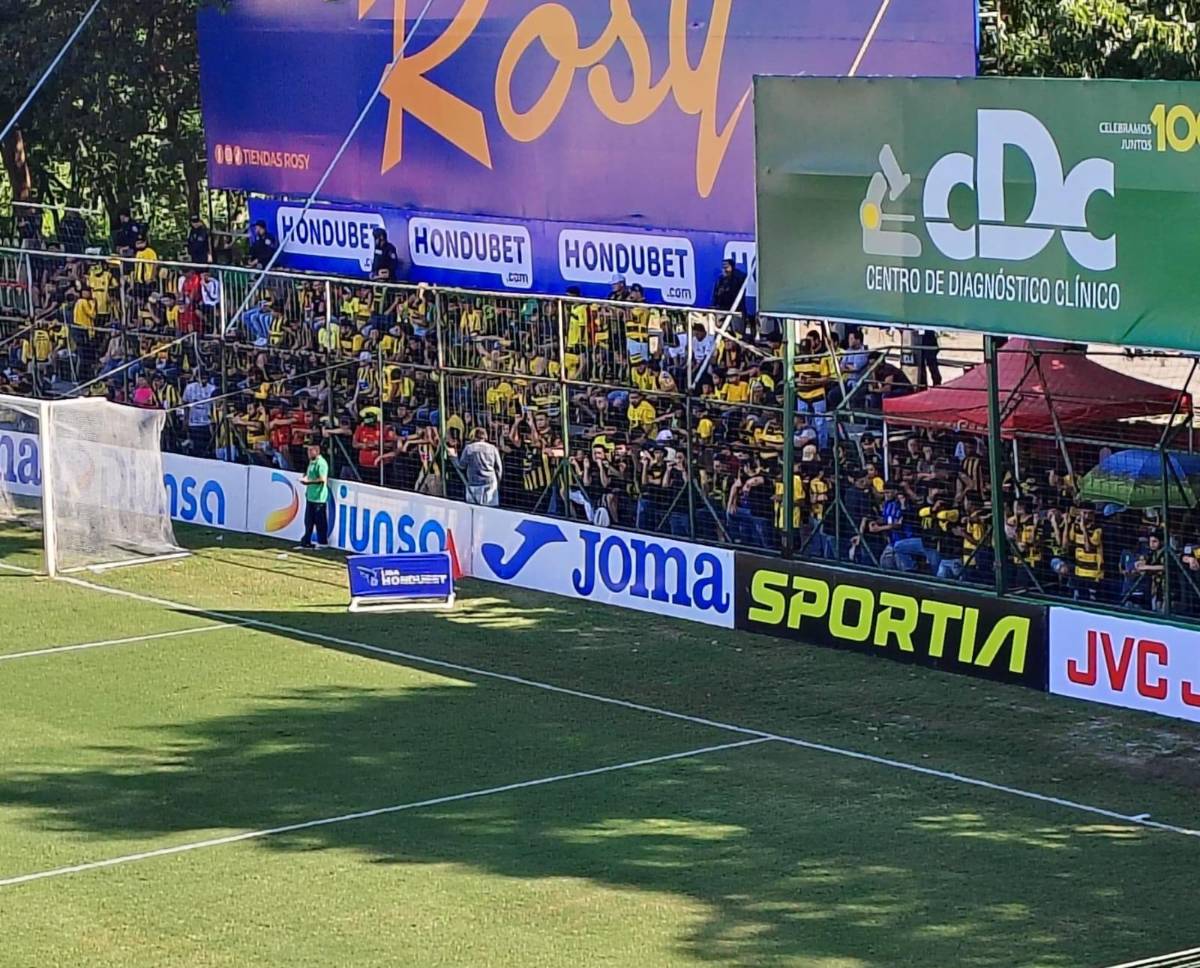 Las chicas que enamoraron en el Marathón-Real España, infiltrados y ambientazo