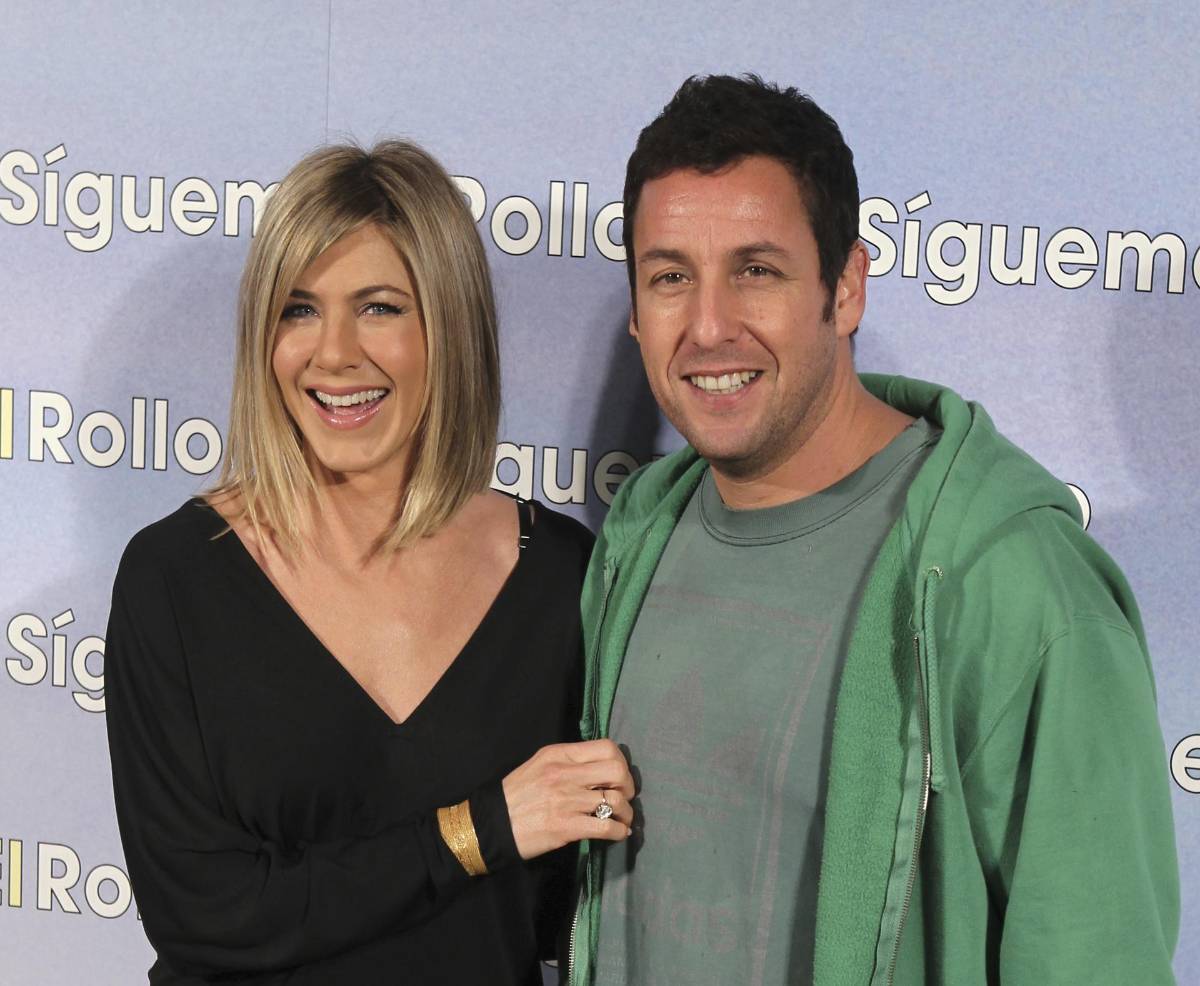 Vuelven los “detectives” Sandler y Aniston