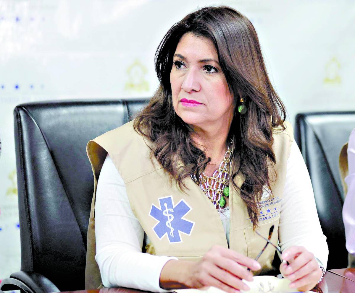 Sin rastro: Alba Flores continúa prófuga de la justicia