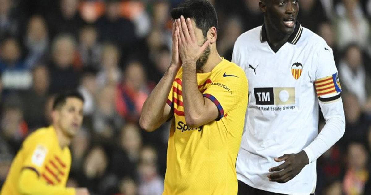 El Barcelona lo pasa mal ante el Valencia