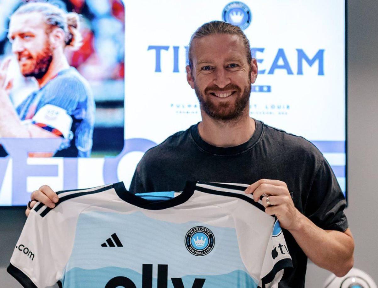 El Charlotte de la MLS ha fichado al central estadounidense Tim Ream, llega procedente del Fulham. Firma hasta diciembre de 2026.