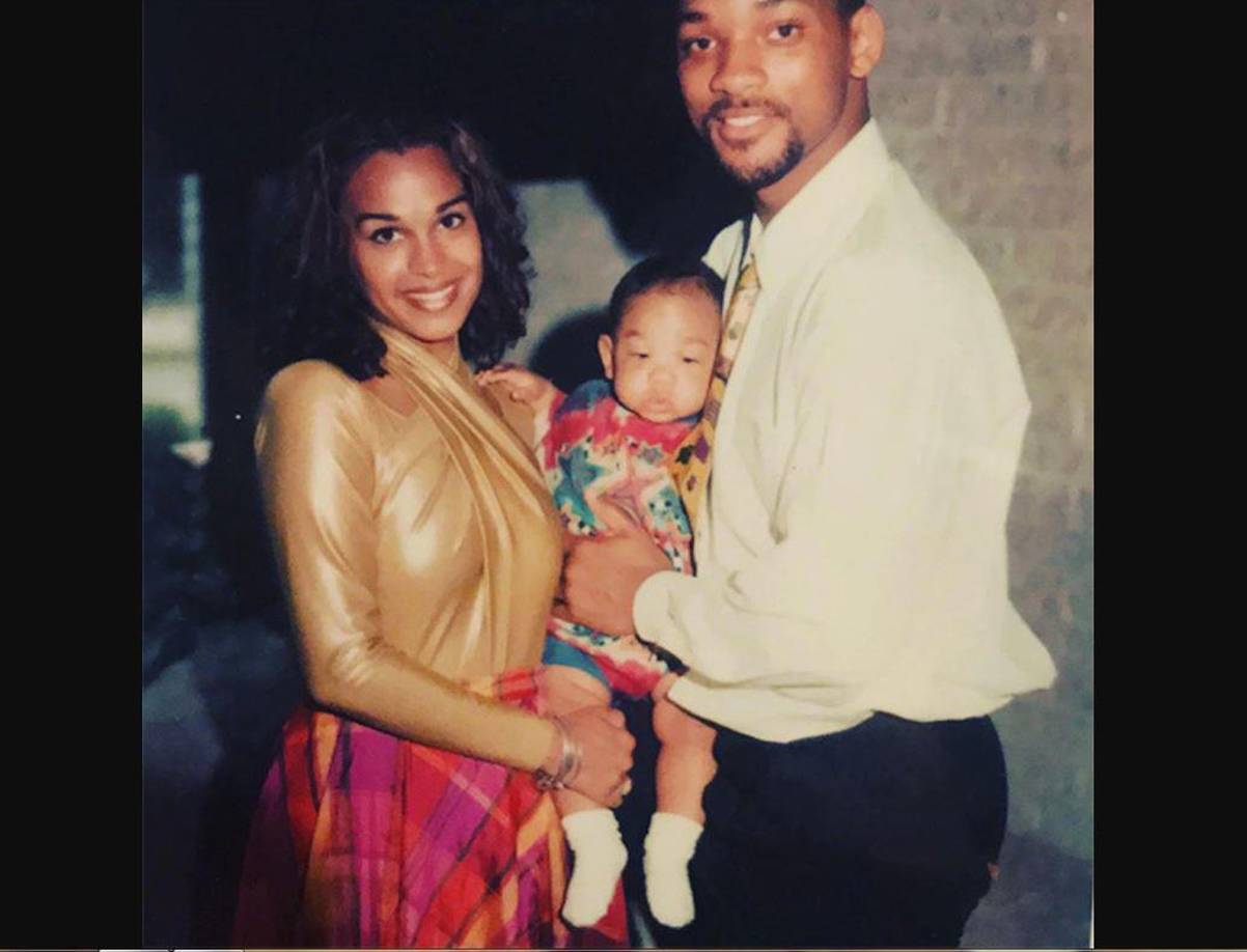 Will y Sheree, de 54 años, no sólo han sido capaces de copaternizar amistosamente a lo largo de los años, sino que también han forjado una sólida amistad, y Jada, de 51 años, también se ha hecho buena amiga de la ex pareja de su marido.