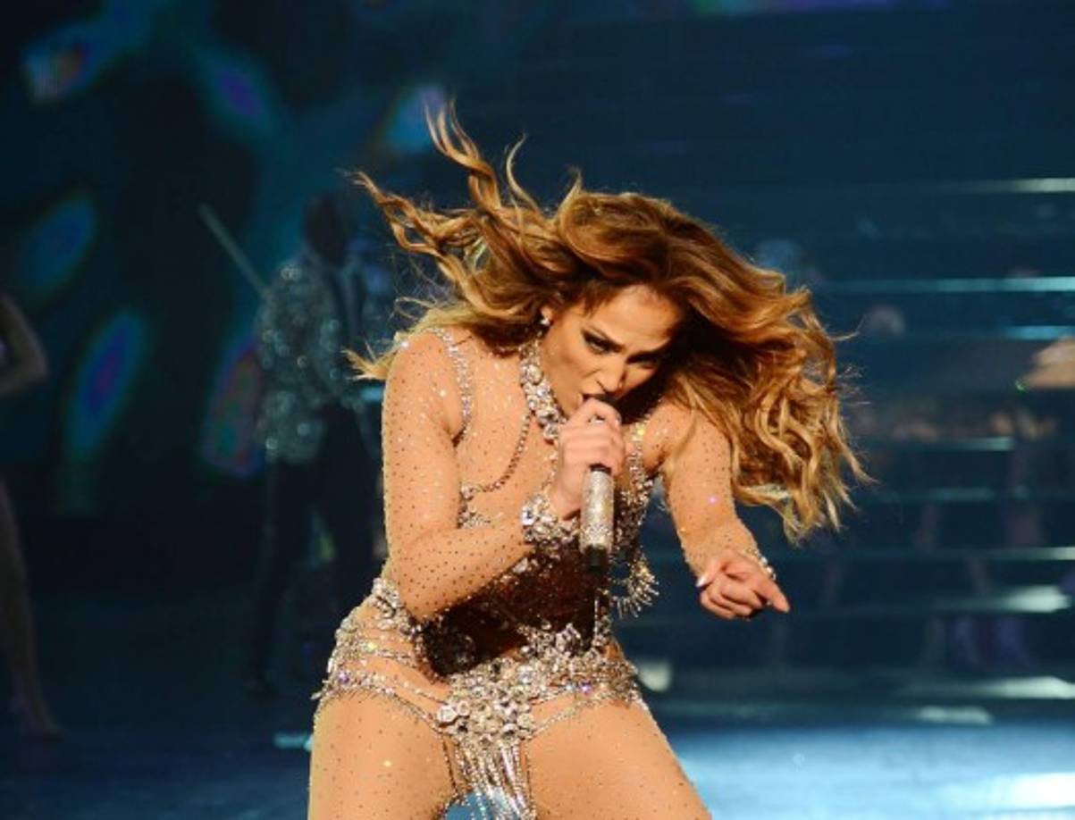 Asistieron además buena parte de sus compañeros en la serie policiaca 'Shades of Blue', de la cual Jennifer es protagonista y que se estrenó a inicios de mes en el canal NBC.<br/>