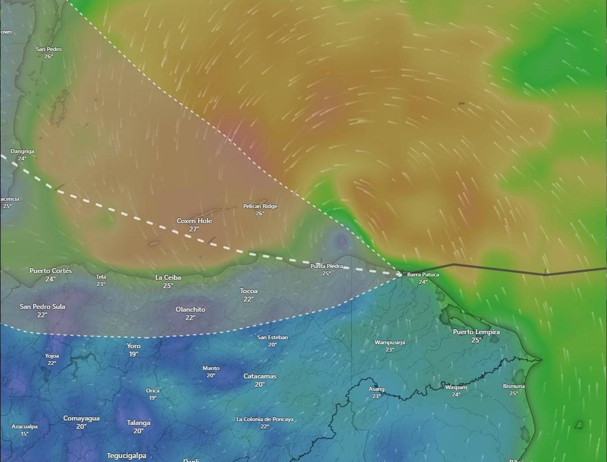 Sara tocó tierra la noche de este jueves cerca de la barra de Patuca, según el pronóstico se desplazará hasta Punta Piedra, luego a la Bahía de Trujillo para salir de nuevo al mar Caribe. 