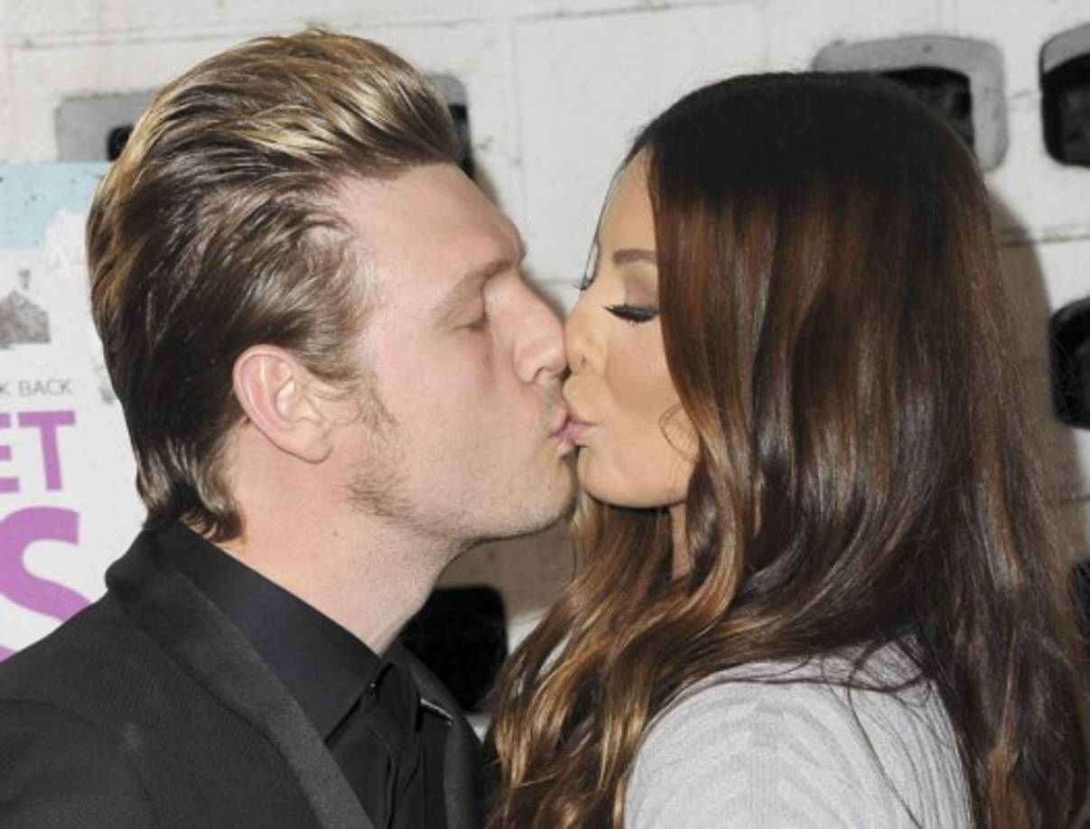 Nick Carter propuso matrimonio a su novia durante cuatro años, Lauren Kitt, el 20 de febrero de 2013 en los Cayos de Florida, y con la cual contrajo matrimonio el 12 de abril de 2014, en Santa Bárbara, California.
