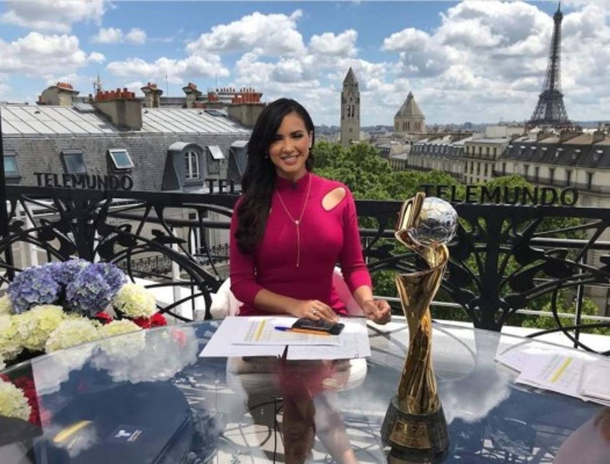 Ana Jurka - Telemundo deportes <br/><br/>Es de las periodistas deportivas más reconocidas de Honduras y EEUU, ella ha ganado un Emmy como presentadora de deportes y un Sport Emmy como equipo por su cobertura en los juegos olímpicos.