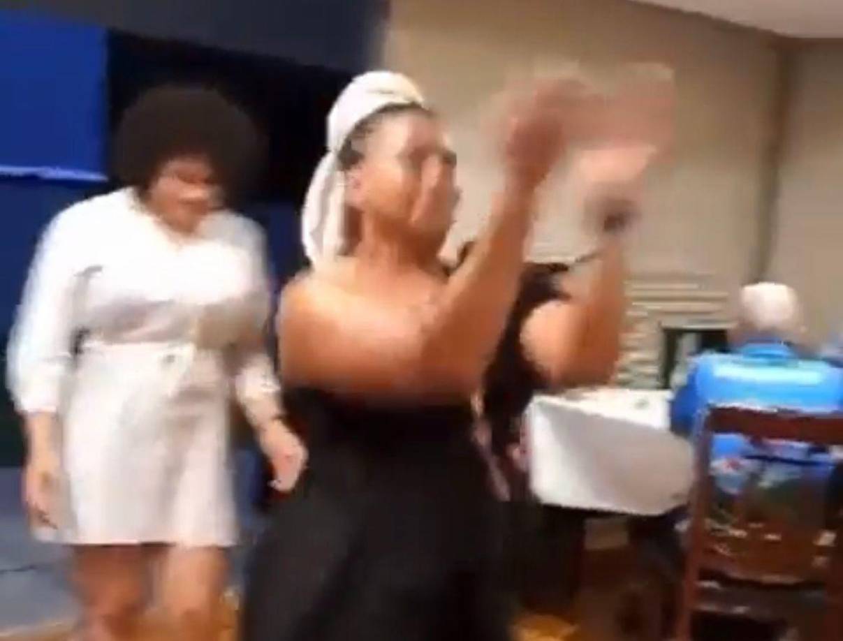 En el video que ha circulado también puede verse a la exdiputada del partido Libertad y Refundación (Libre), Ashanty Crisanto. 