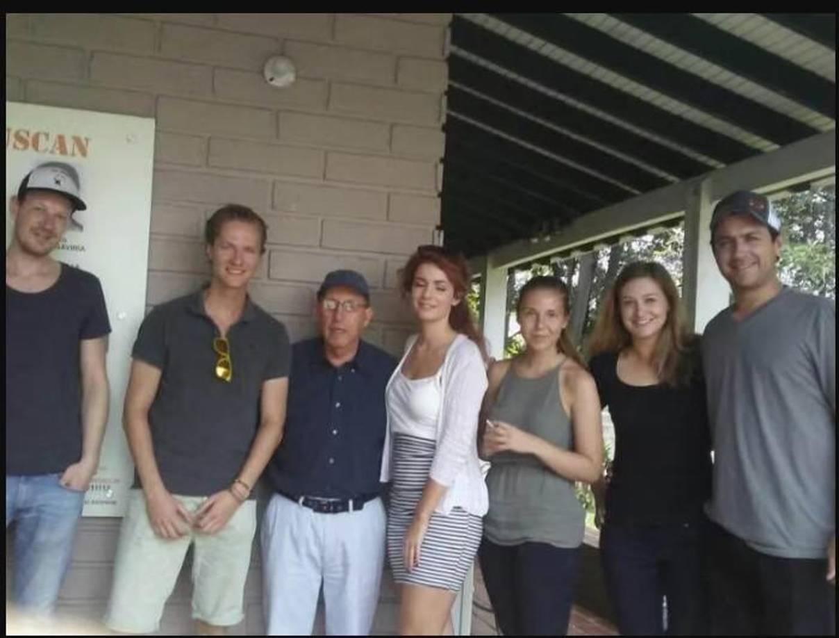 El sitio era visitado por turistas nacionales y extranjeros, pero nunca fue autorizado oficialmente. Allí se exponían muchas de las excentricidades del narcotraficante, como carros antiguos, motos y hasta una pared falsa que en otra época le sirvió de escondite.