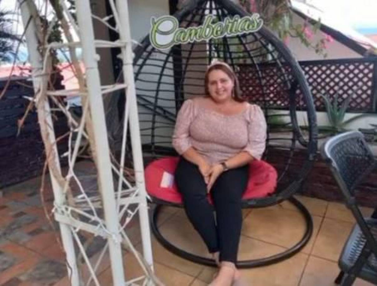 Según parientes, que comentaron en redes sociales lamentando su muerte, ya había sido víctima de agresiones por parte de su expareja, pero la entidad policial no ha dado más detalles sobre ese extremo. 