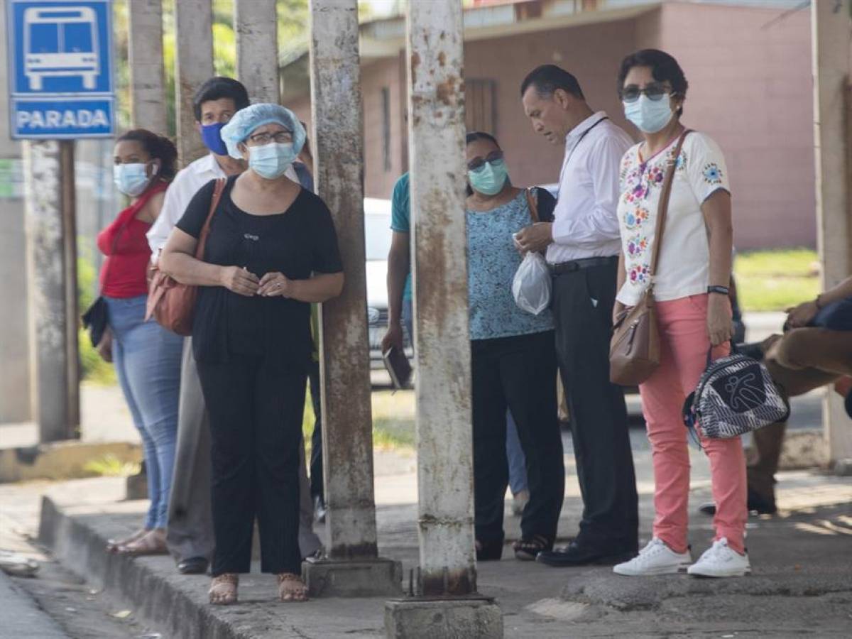 La pandemia sigue a la baja en Honduras, pero no está controlada, según expertos
