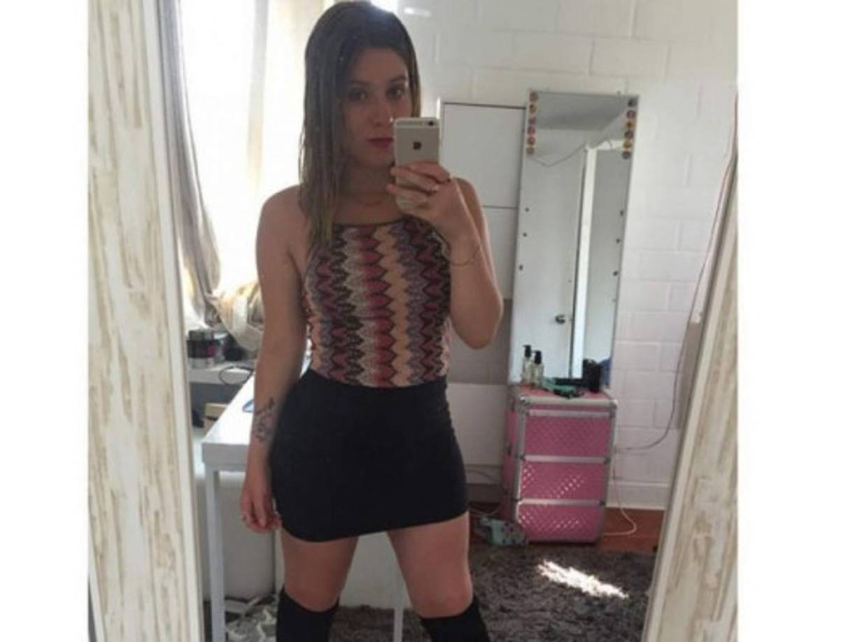 No cabe duda que es una verdadera belleza, el chileno se lo tenía bien oculto, la hermosura de hermana con la que cuenta.