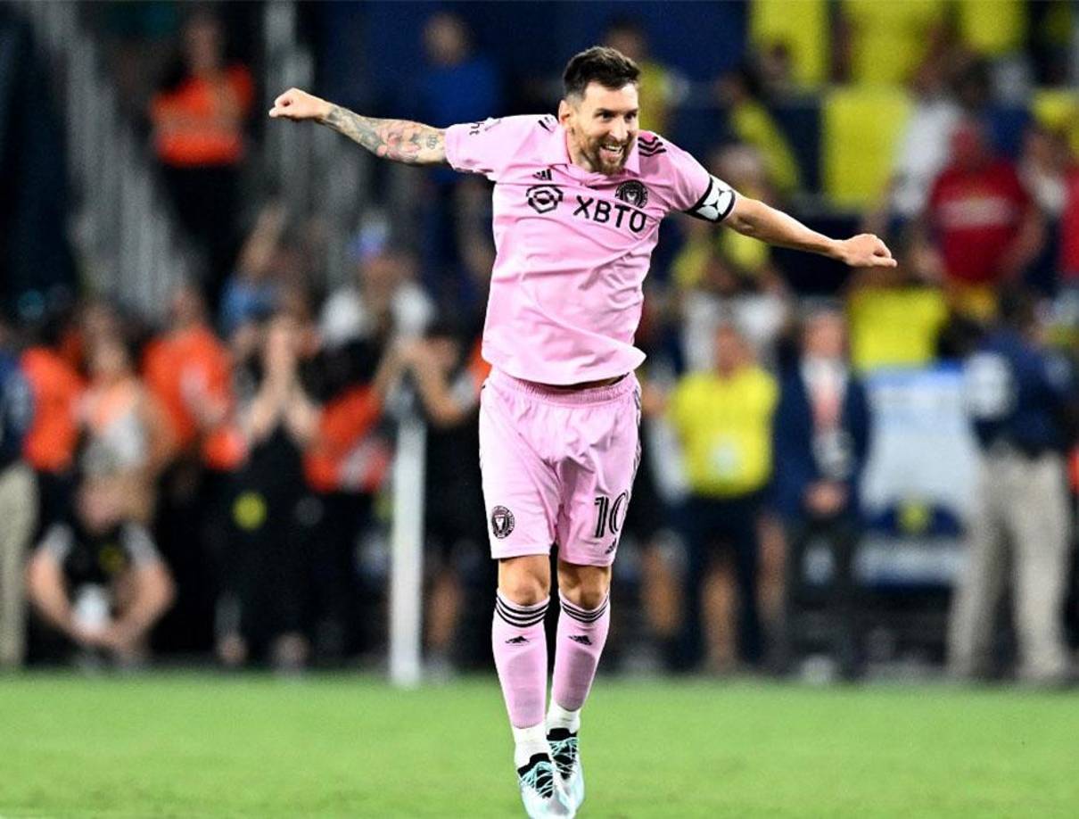 El astro argentino, autor de un nuevo y espectacular gol, escribió así otra página de su gloriosa historia, llevando al Inter Miami, el peor clasificado de la MLS, hasta la victoria en la Leagues Cup, un torneo en el que compitieron 47 equipos de la liga norteamericana y de la mexicana. 