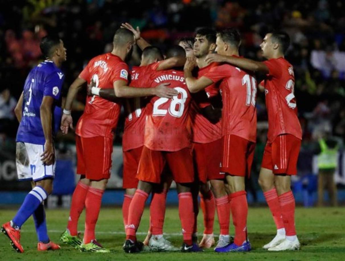 El Real Madrid consiguió una goleada balsámica este miércoles en el estreno de Santiago Solari en el banquillo, al imponerse 4-0 en Melilla (2ª división B) en la ida de los dieciseisavos de final de la Copa del Rey.