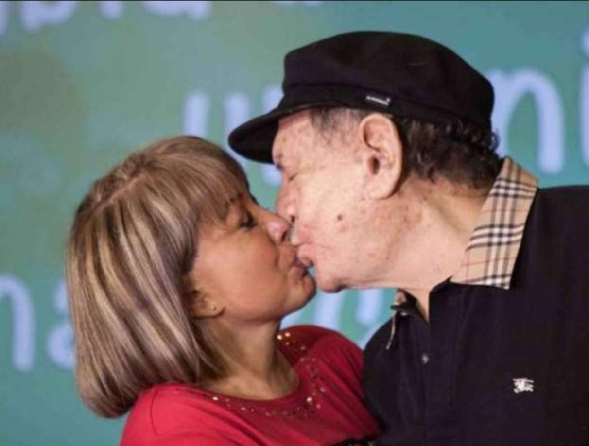 Gabriel Fernández y María Antonieta estuvieron casado por 48 años, en los que procrearon dos hijos: Gabriel y Verónica Fernández. MIRA: <a href='https://www.laprensa.hn/fotogalerias/farandula/1357637-411/amores-novela-famosos-mexicanos-hasta-que-la-muerte-los-separe' style='color:red;text-decoration:underline' target='_blank'>Amores de novela: Hasta que la muerte los separe</a>