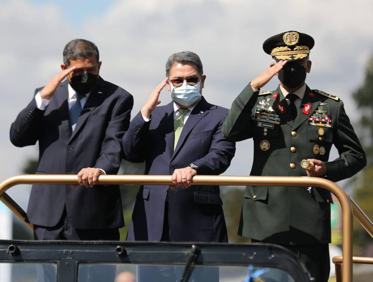 Además, se comprometieron a responder a cualquier presentación relacionada con el alias "JOH" hecha antes del 9 de agosto, teniendo en cuenta que el juicio está programado para el 5 de febrero de 2024.