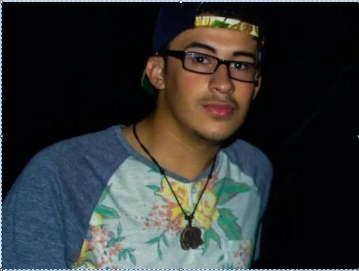 Bad Bunny fue acosado cuando era chico por tener sobrepeso y pelo largo. 