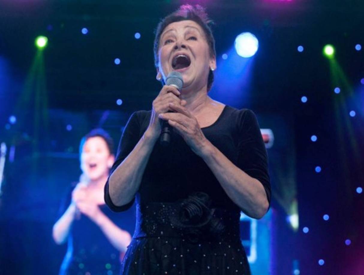 En la actualidad la actriz, comediante y cantante reside en Chile. Es considerada como una de las mejores artistas en su país natal.