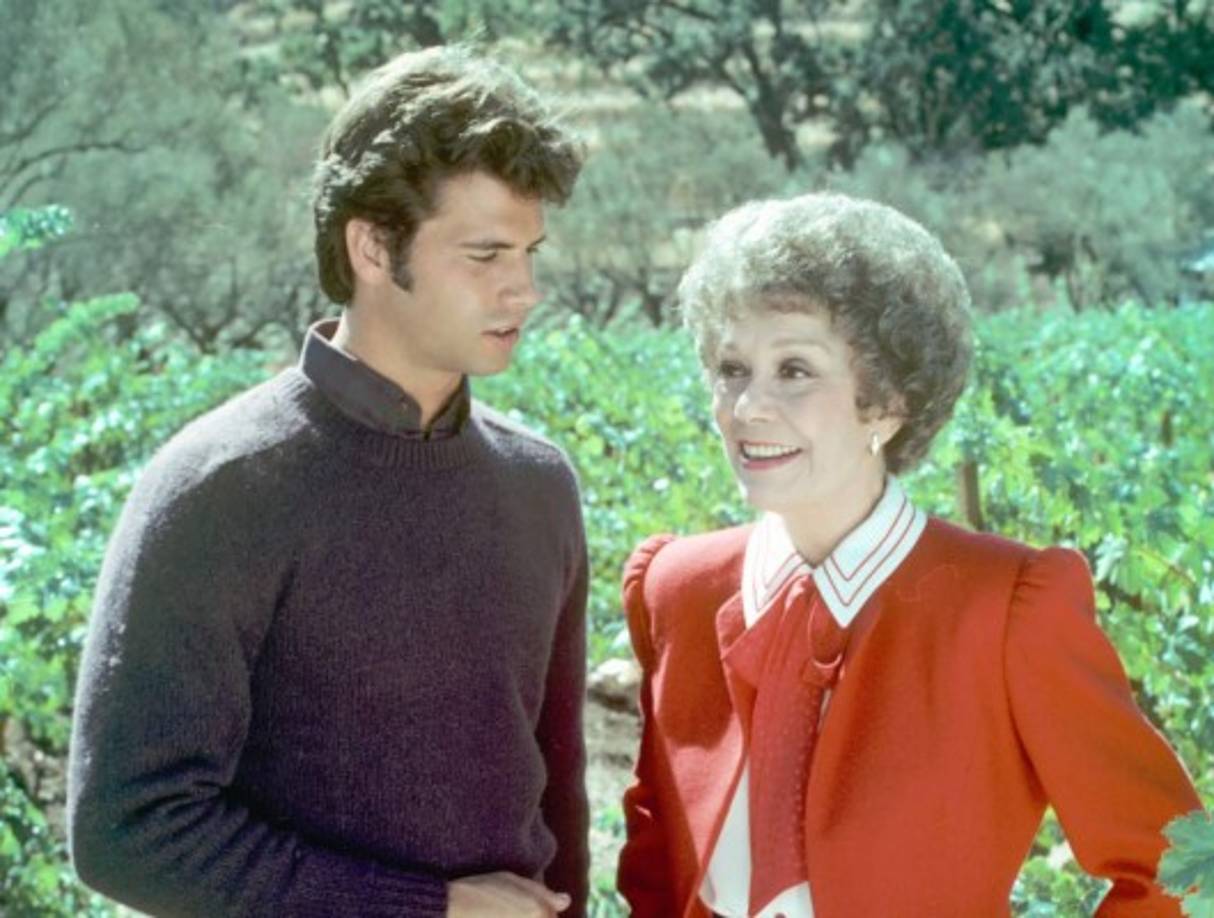 Fue criado en Pacific Palisades, California, y se trasladó a la ciudad de Nueva York en 1971, cuando a los 13 años de edad.