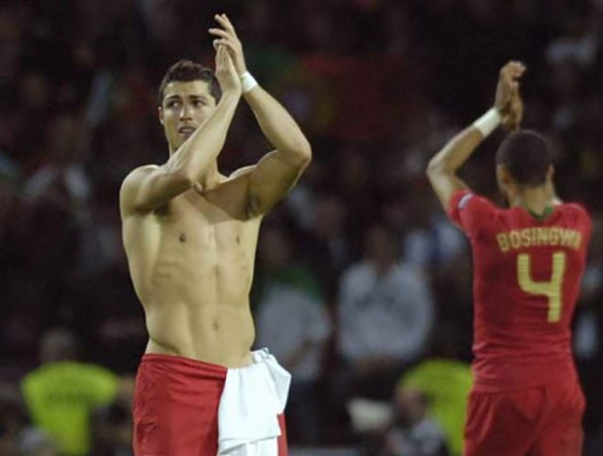 Además CR7 siempre se depila antes de un partido.