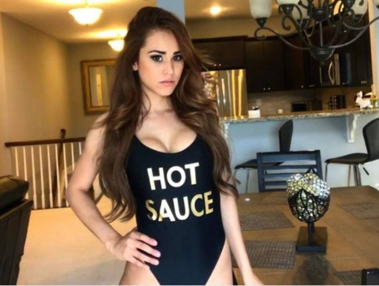 Yanet García se ha convertido en una sexy presentadora del clima.