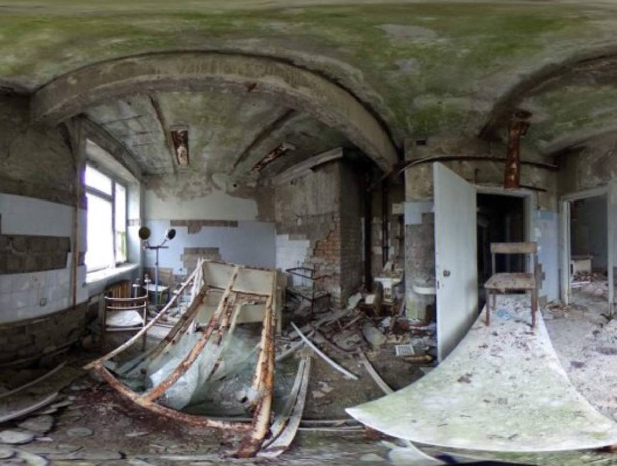 Una vez que las autoridades reconocieron el accidente, un total de 116.000 personas tuvieron que dejar sus hogares situados en la zona de exclusión, a la que hoy en día siguen sin poder volver. En los años siguientes, otras 230.000 personas fueron desalojadas.