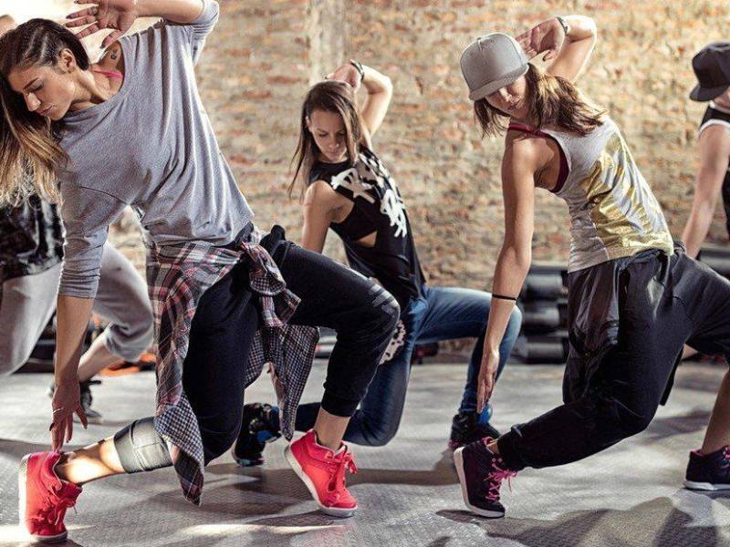 Moverse puede mejorar el estado de ánimo de las personas.