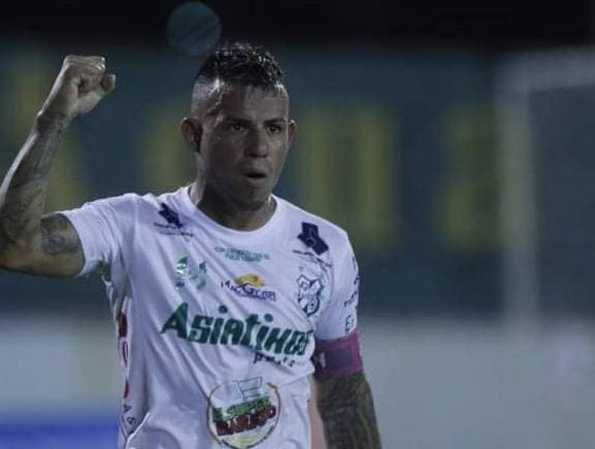 Jorge Cardona: Finalizó su contrato con el Platense y fue de los jugadores que destacó pese al descenso del Tiburón. No se descarta que un club de la Liga Nacional lo pueda fichar.