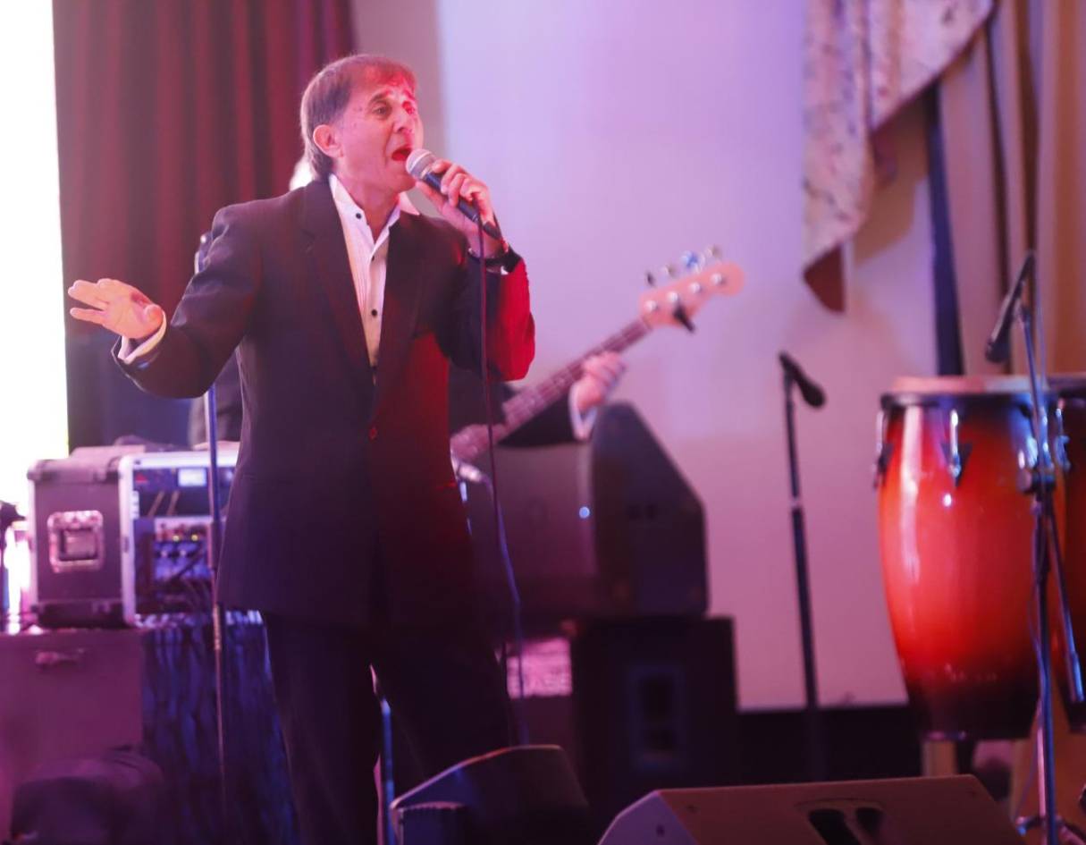 Los Galos de Chile enamoran a San Pedro Sula