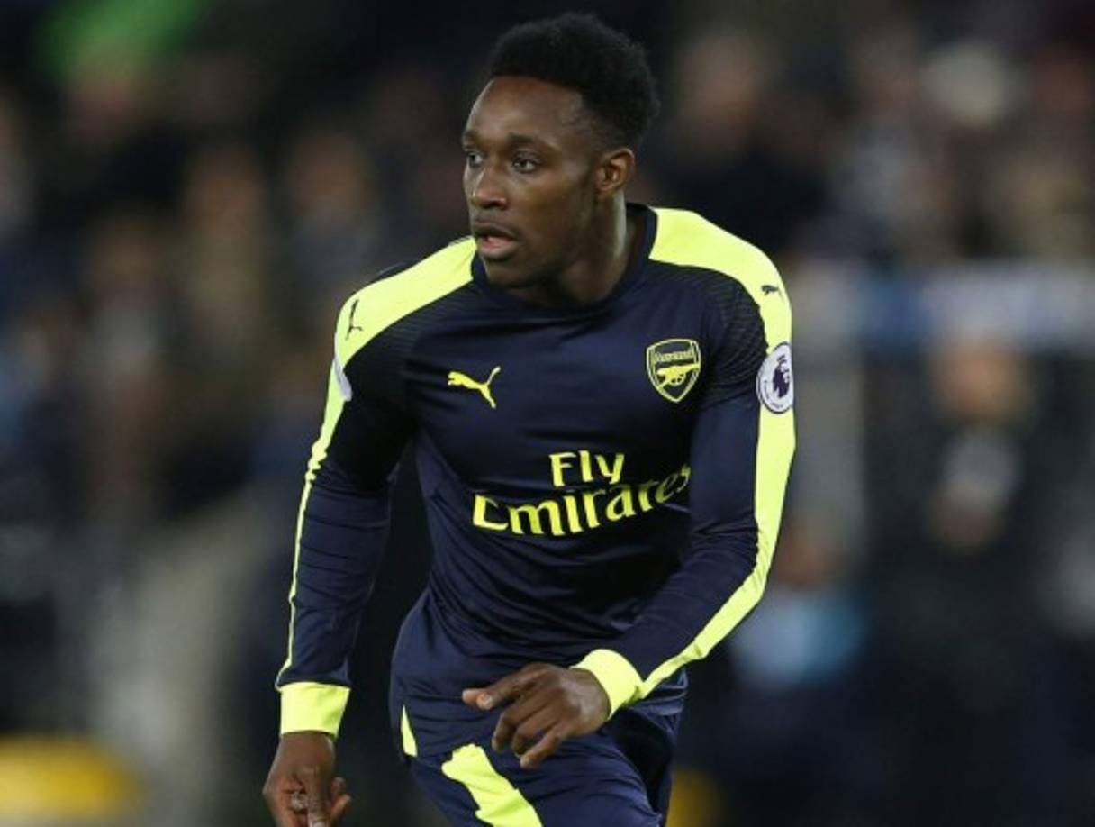 Danny Welbeck podría tener los días contados en el Arsenal. El rotativo 'Daily Mail' informa de que el Galatasary está disputesto a comprar al delantero inglés.