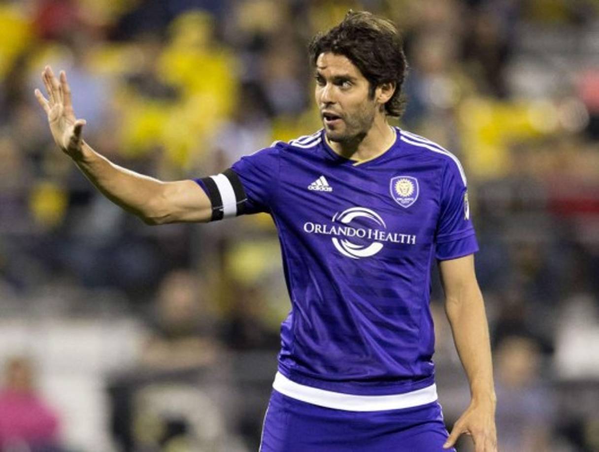 Nº1 Kaká. El astro brasileño, algunas vez ganador del Balón de Oro, encabeza la lista con el Orlando City de la MLS. Cobra al año 7.16 millones de dólares, así reporta Forbes. Foto EFE