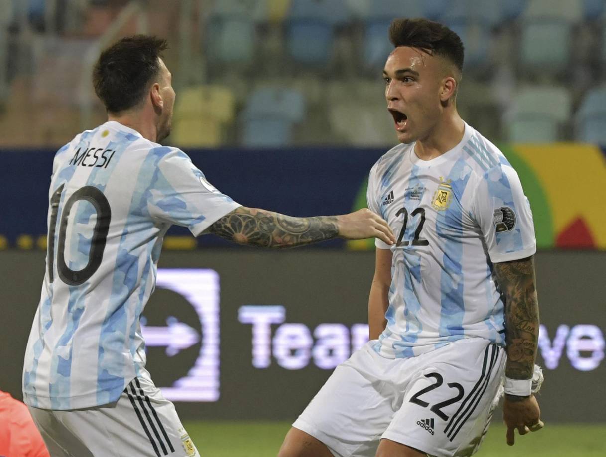Muy a lo lejos se encuentra el Inter de Milan como un posible destino para la Pulga, sin embargo en Italia manejan que el club neroazurro ha hecho planes para sacar la chequera y ficharlo. Hace tres años Messi quiso que Lautaro Martínez llegara al Barcelona.