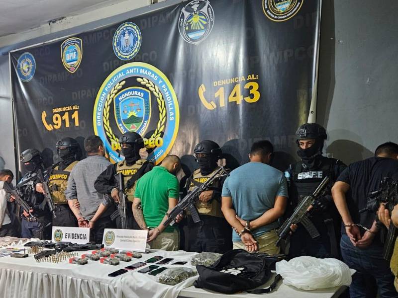 La Dirección Policial Anti Maras y Pandillas Contra el Crimen Organizado (DIPAMPCO) capturó en las últimas horas a seis supuestos sicarios en Puerto Cortés.