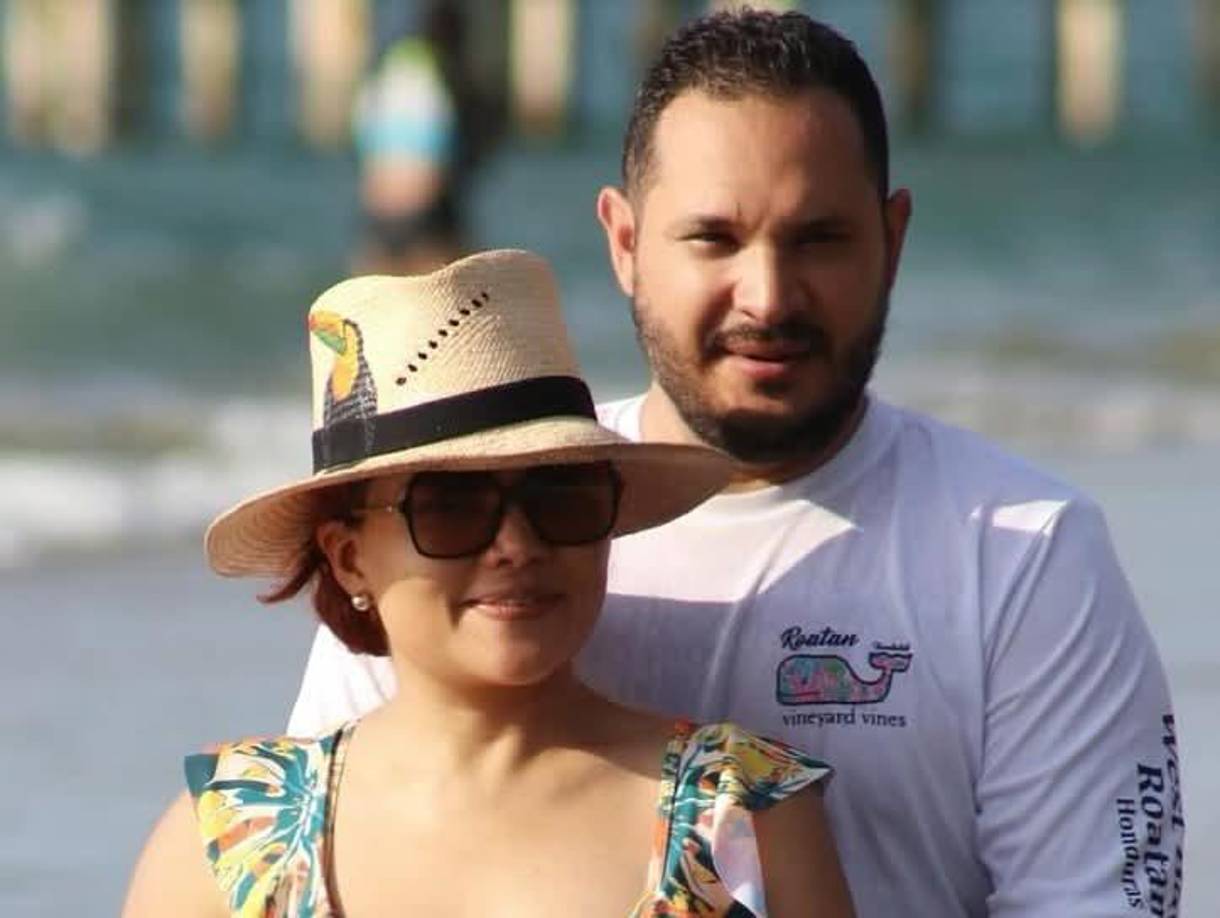 La presentadora siempre comparte fotografías con su esposo, asimismo con sus hijos, por lo cual se ve la unión y el amor familiar. 