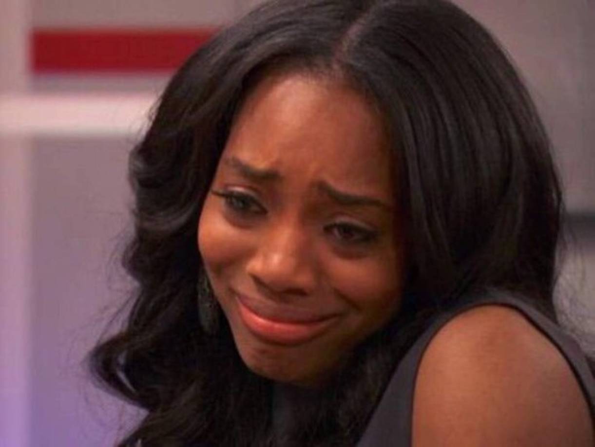 Yo viendo el beso real #RoyalWedding