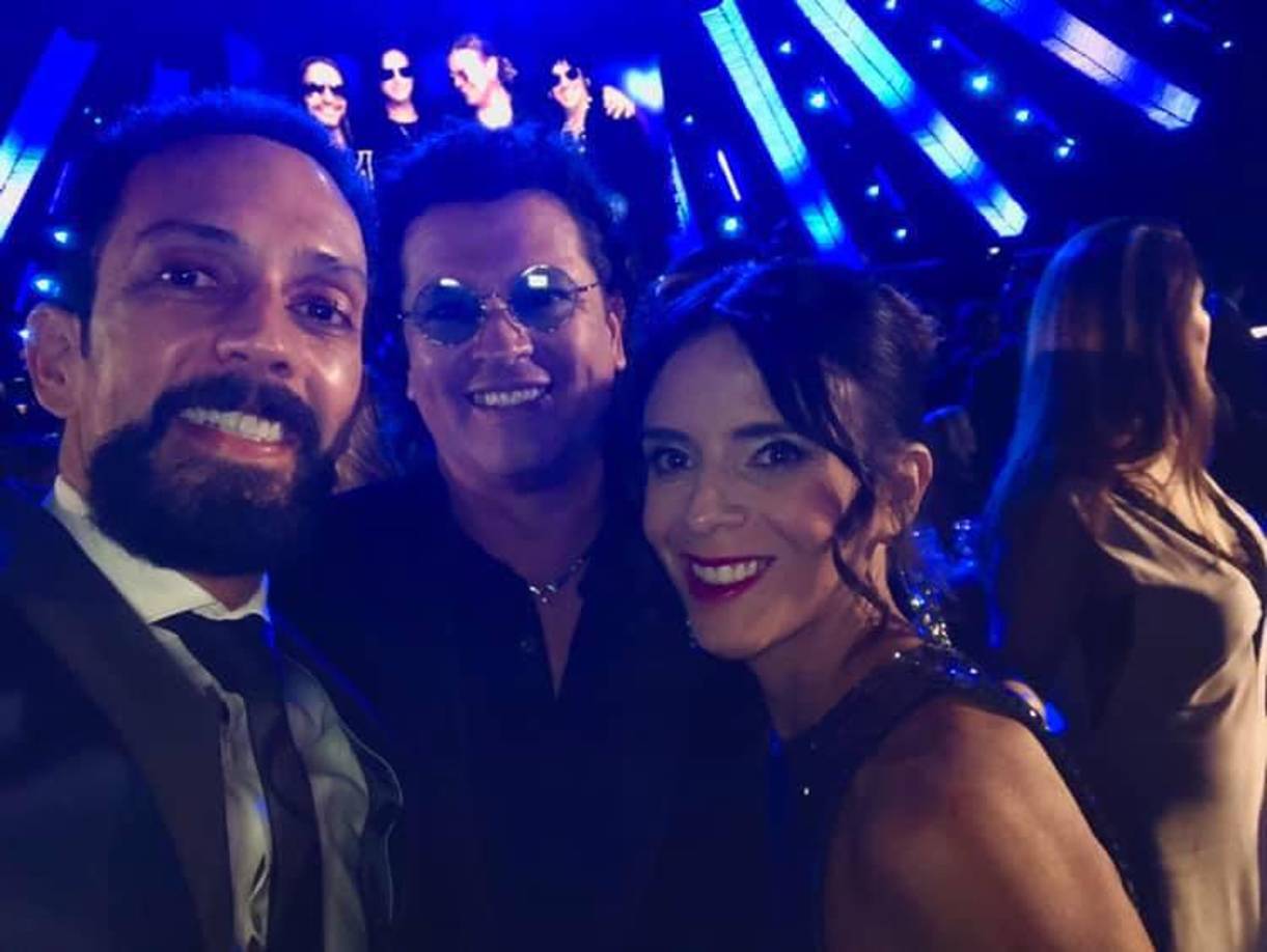 Con el cantante colombiano Carlos Vives.