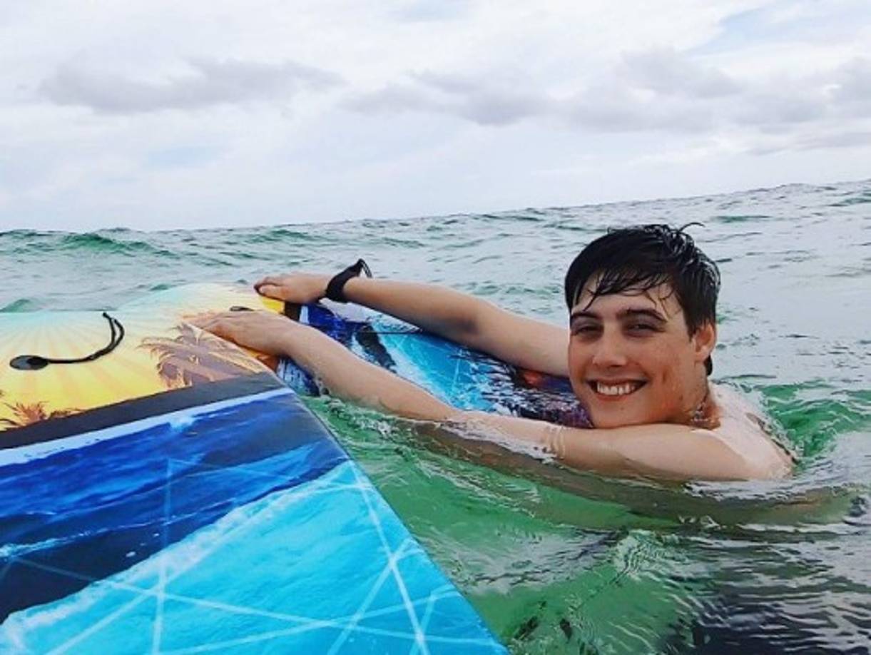 'Murió salvando las vidas de muchos', agregó la atribulada joven al revelar que donó los órganos de su esposo.